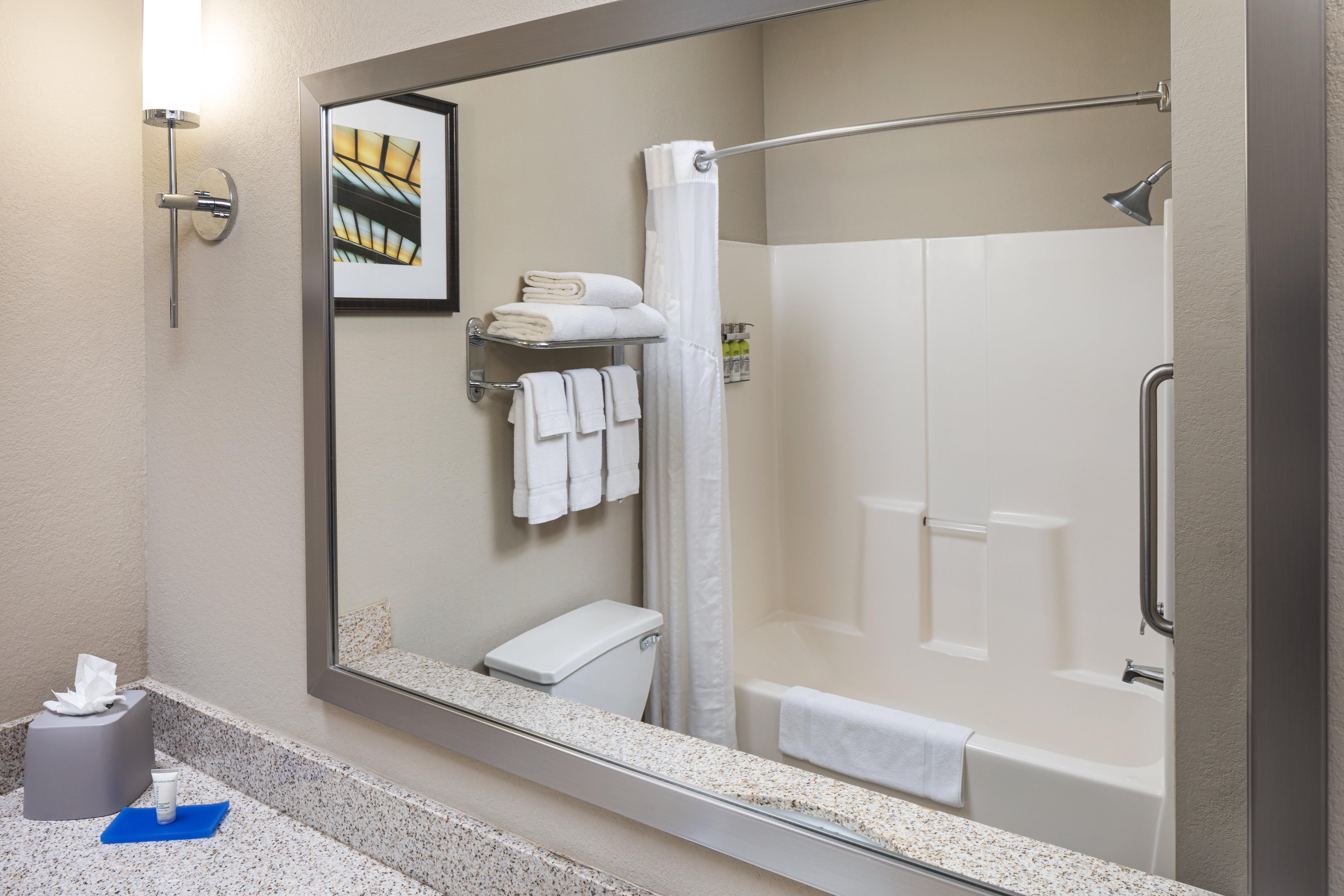 Holiday Inn Express Hotel & Suites Minneapolis - Minnetonka By Ihg Εξωτερικό φωτογραφία
