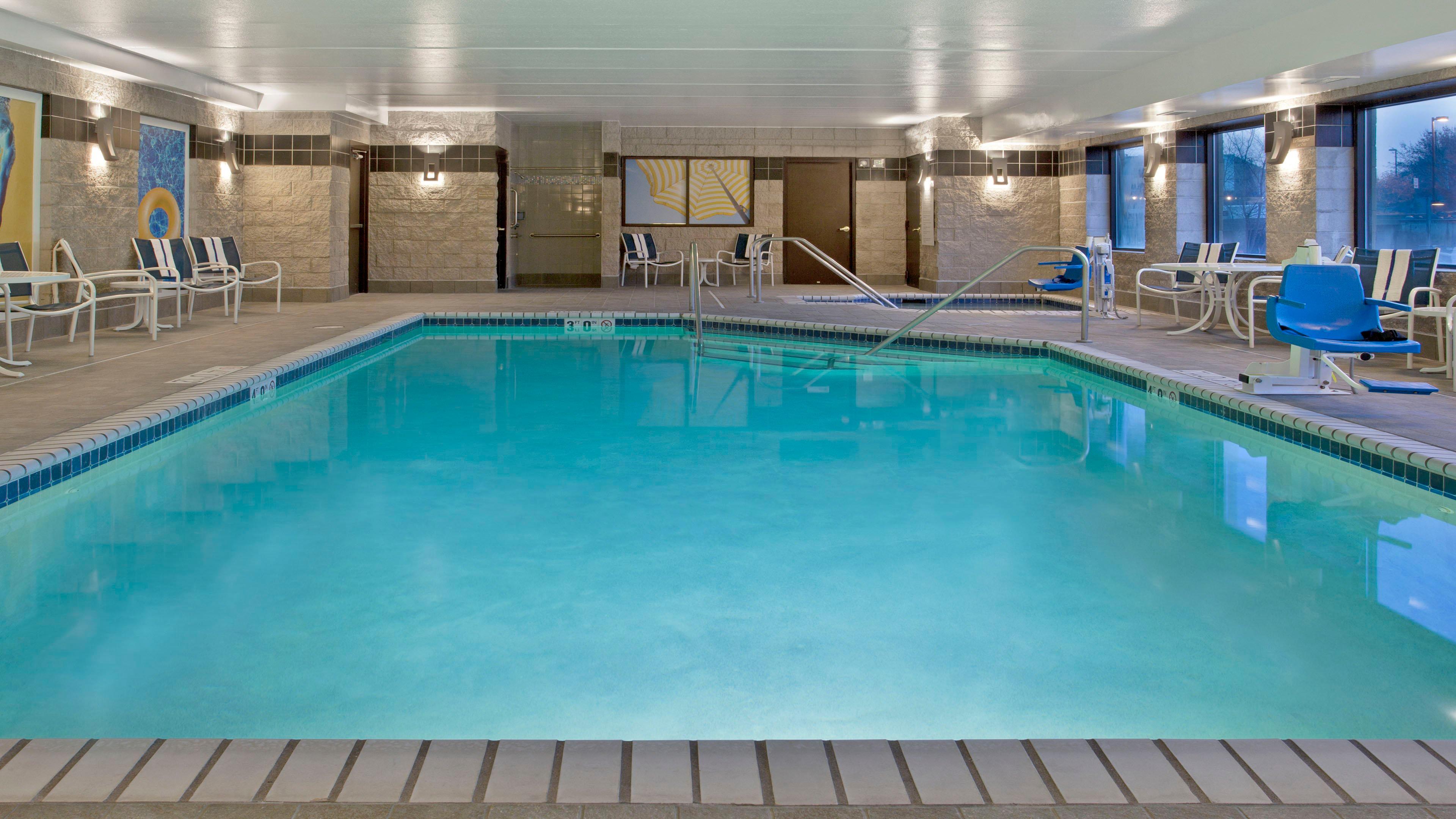 Holiday Inn Express Hotel & Suites Minneapolis - Minnetonka By Ihg Εξωτερικό φωτογραφία